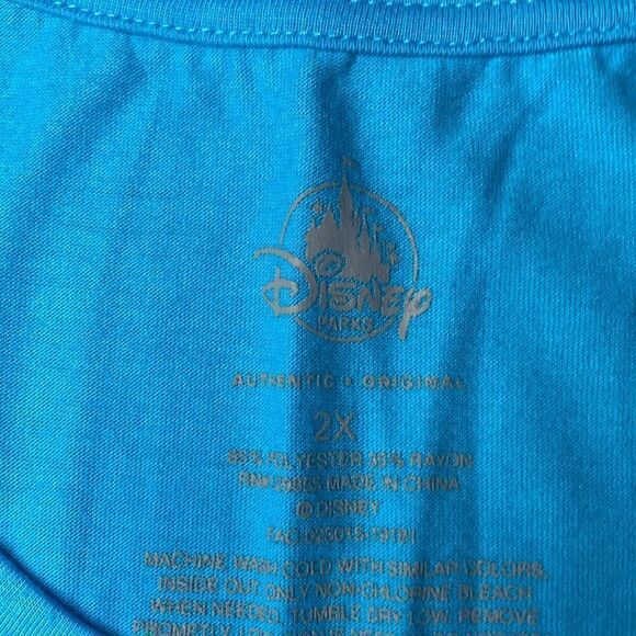 Disney Parks Living my best life T-shirt, size 2X, fair used condition - Picture 10 of 10
